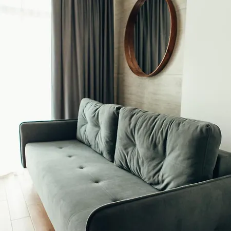 жк сонячний квартал Apartment *