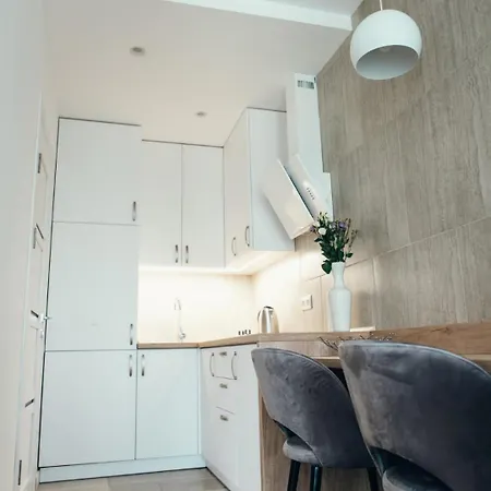 жк сонячний квартал Apartment *