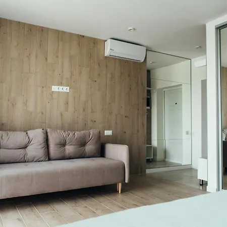 жк сонячний квартал Apartment